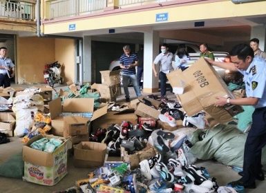Tiêu hủy hàng nhập lậu trái phép